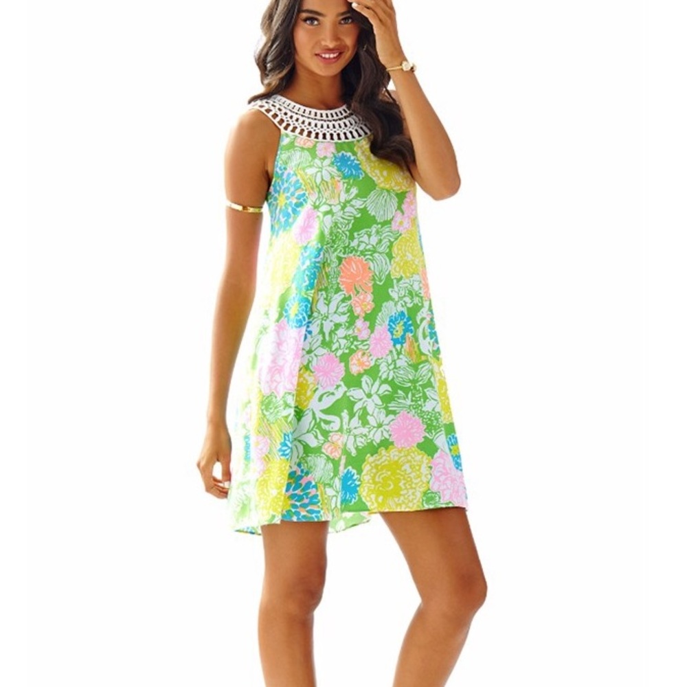 Lilly Pulitzer Jillie Dress in Hibiscus Stroll